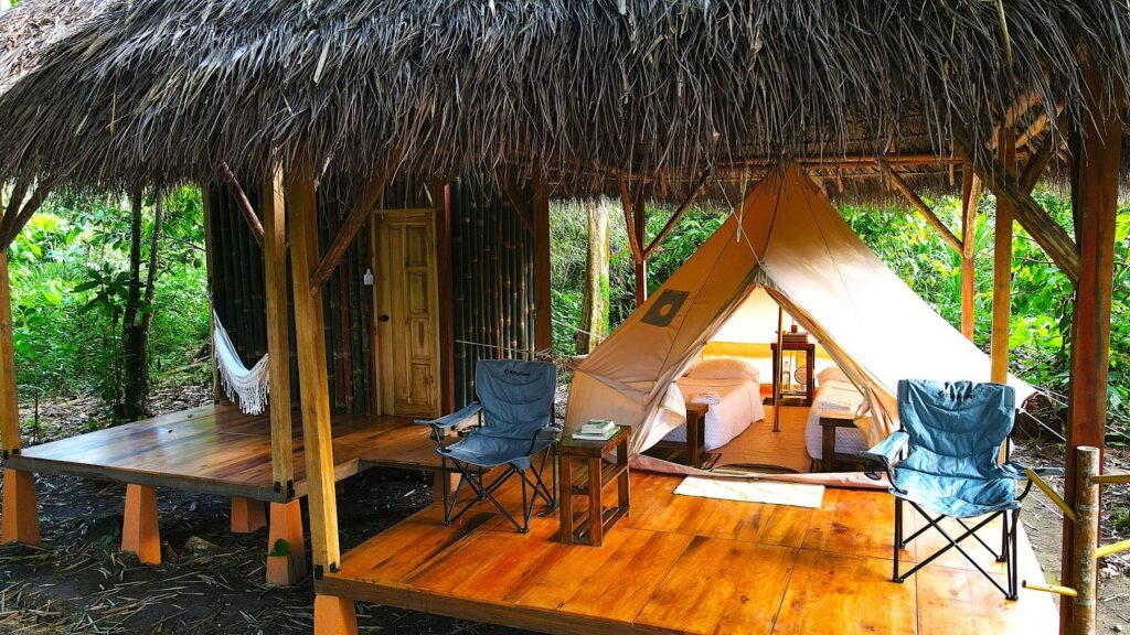 Cabin with Glamping Tent